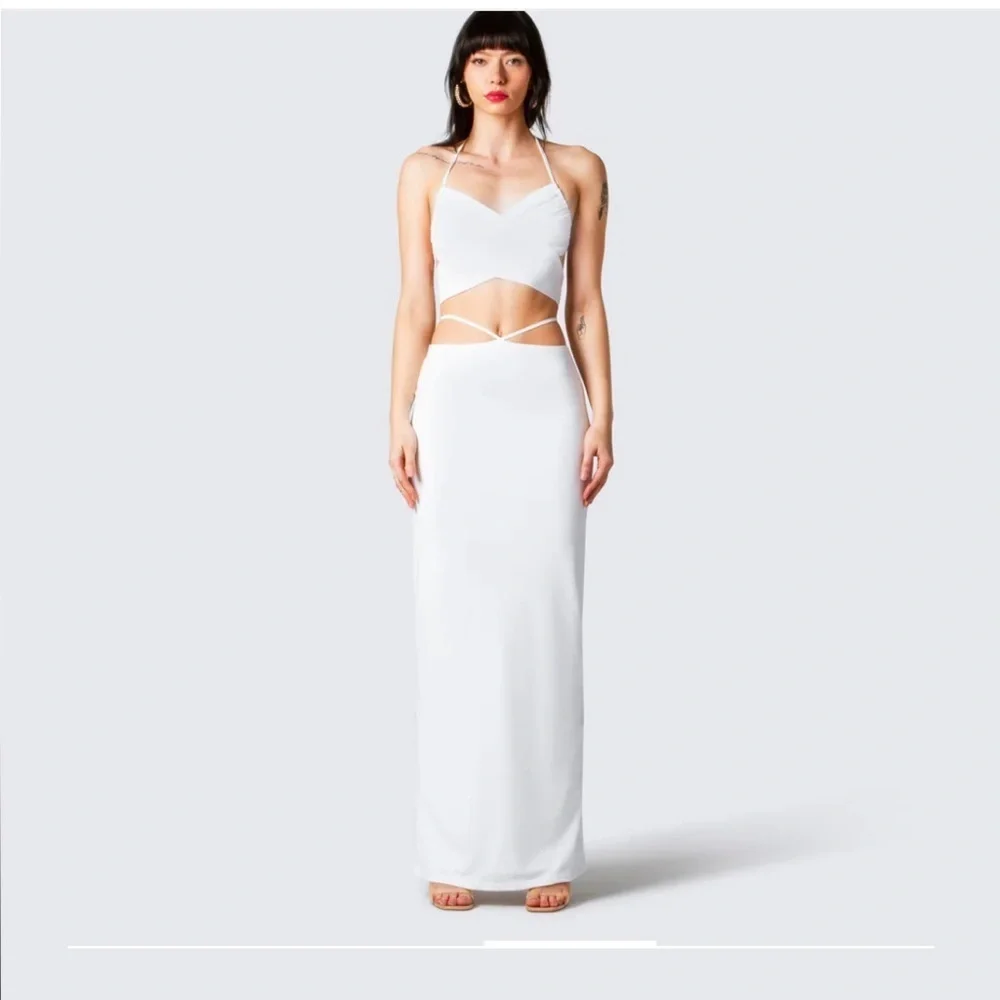 Finesse Etta White Ruched Back Skirt White Size S